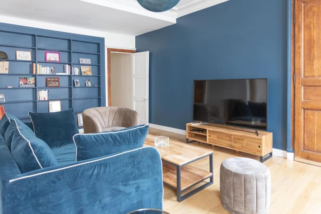 Odeon Luxury Apartment Paris